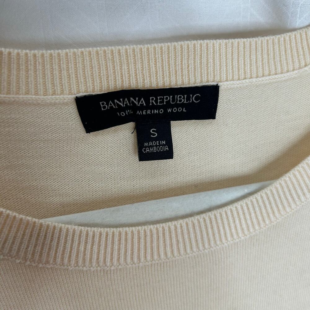 Banana Republic wool sweater cream size small Crewneck - Picture 2 of 5